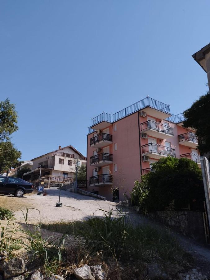 Apartments Jelena ポダツァ エクステリア 写真